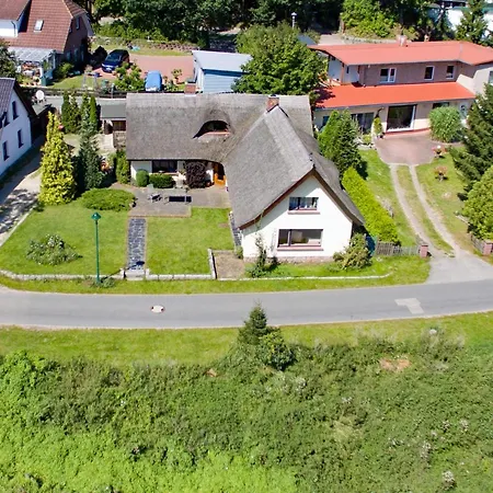 Apartamento Wg Bernstein - Reetdachhaus - Ruhe Und Seeblick *