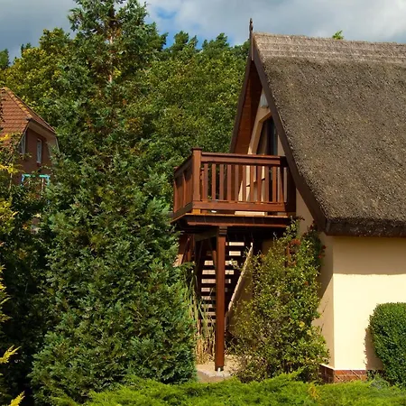 Wg Bernstein - Reetdachhaus - Ruhe Und Seeblick Апартаменты Зеллин