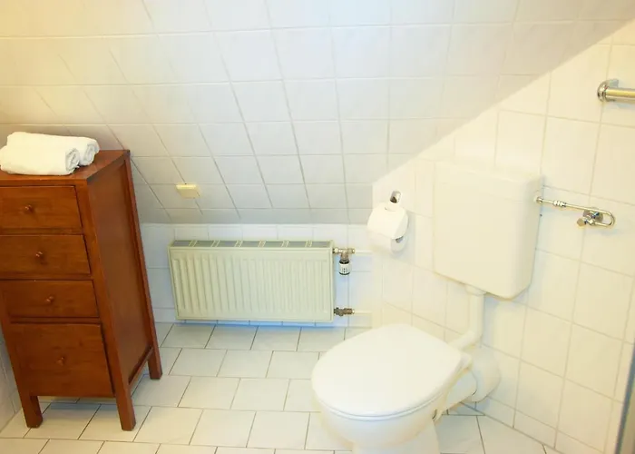 Wg Bernstein - Reetdachhaus - Ruhe Und Seeblick *