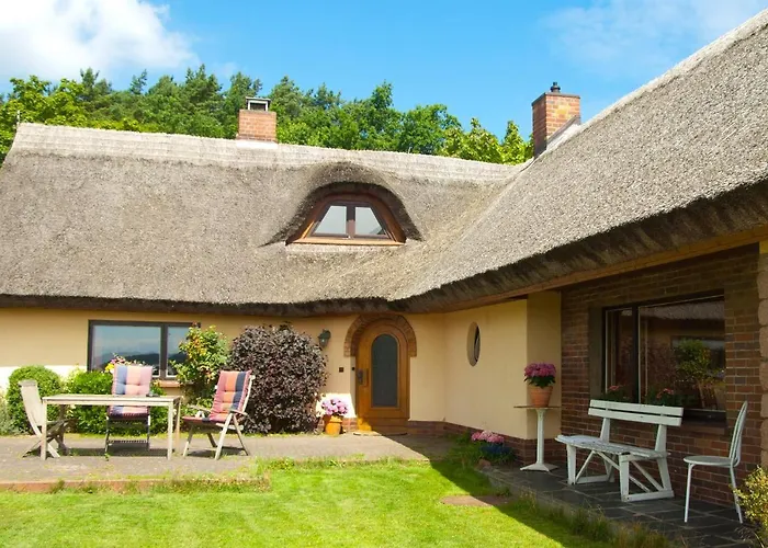 Wg Bernstein - Reetdachhaus - Ruhe Und Seeblick Sellin (Rugen)