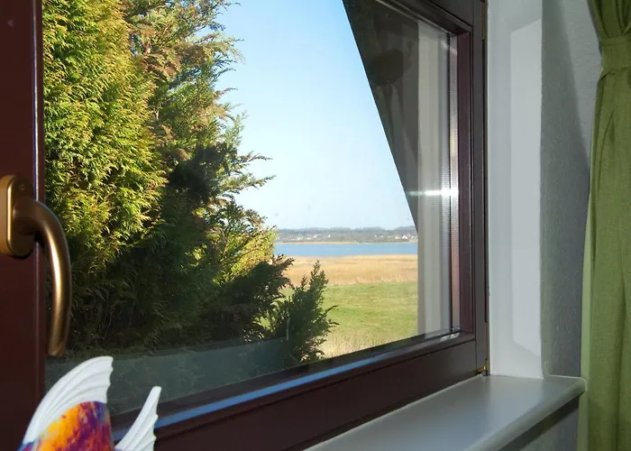 Lägenhet Wg Bernstein - Reetdachhaus - Ruhe Und Seeblick *