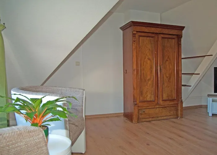 Apartament Wg Bernstein - Reetdachhaus - Ruhe Und Seeblick Sellin (Rugen)